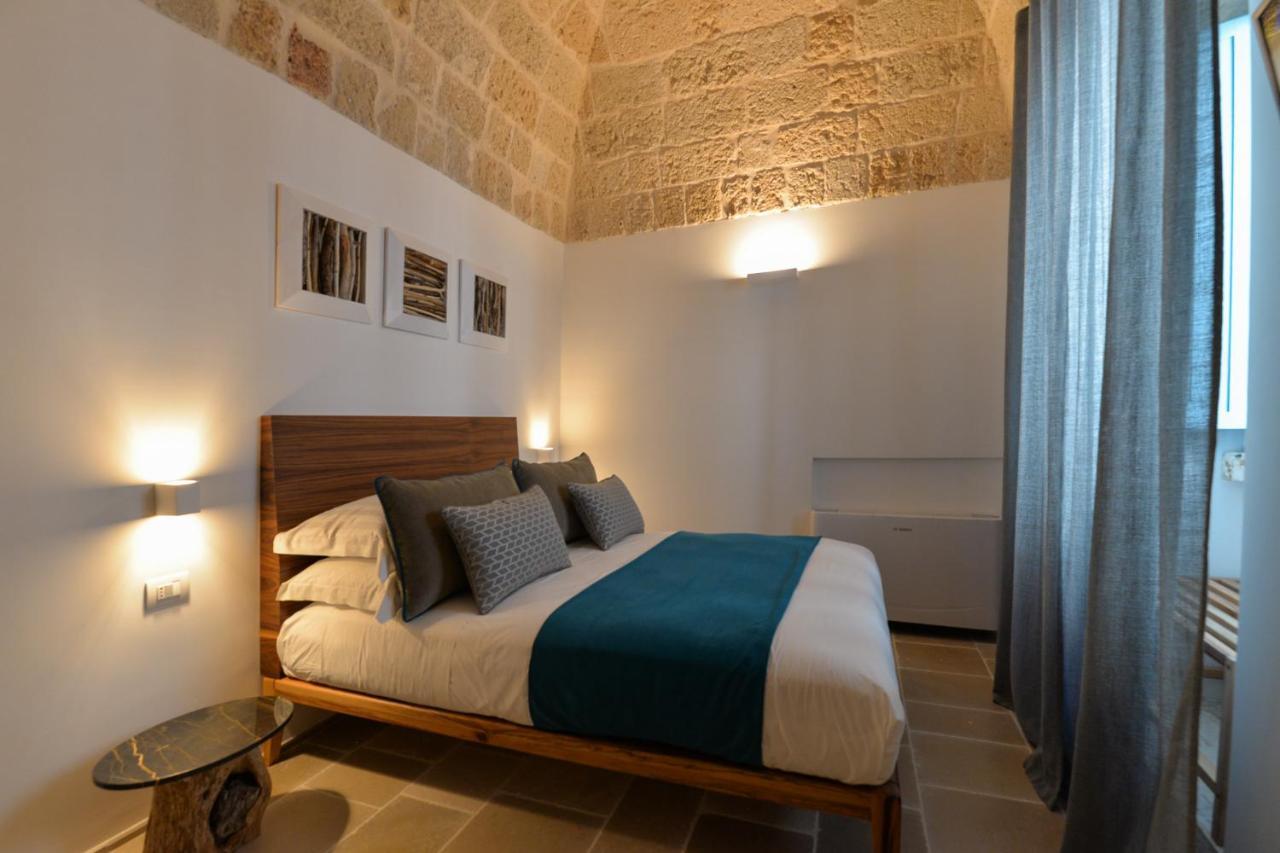 B-Welcome Rooms Of Charme E Relax Polignano a Mare Exteriör bild