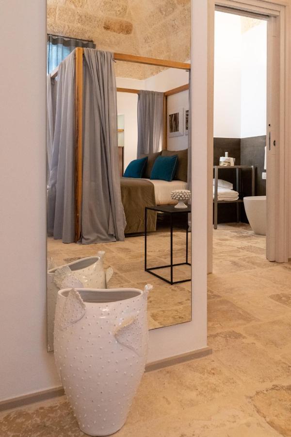 B-Welcome Rooms Of Charme E Relax Polignano a Mare Exteriör bild